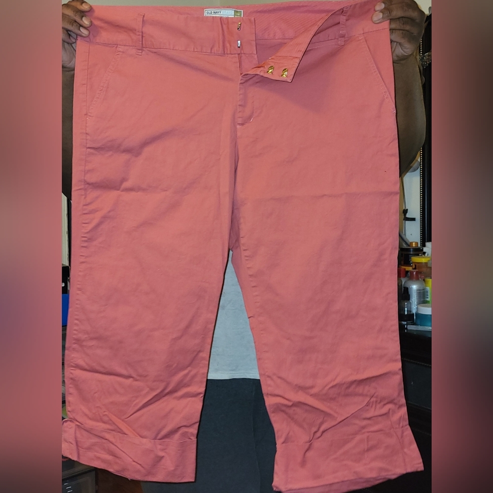 Stretch Capri pants